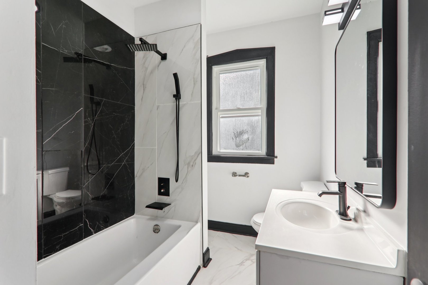 8032 South Carpenter Street Chicago, IL 60620 - Photo 18 of 39