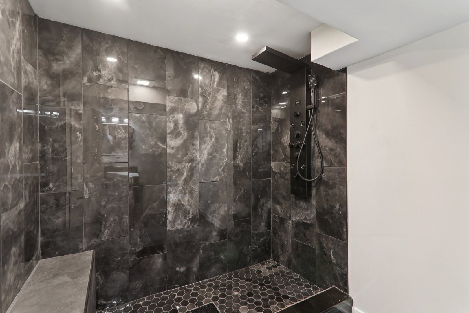 8032 South Carpenter Street Chicago, IL 60620 - Photo 28 of 39