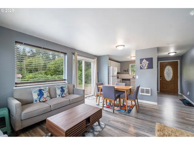 $399,000 | 6670 Seattle Avenue, Bay City, OR 97107