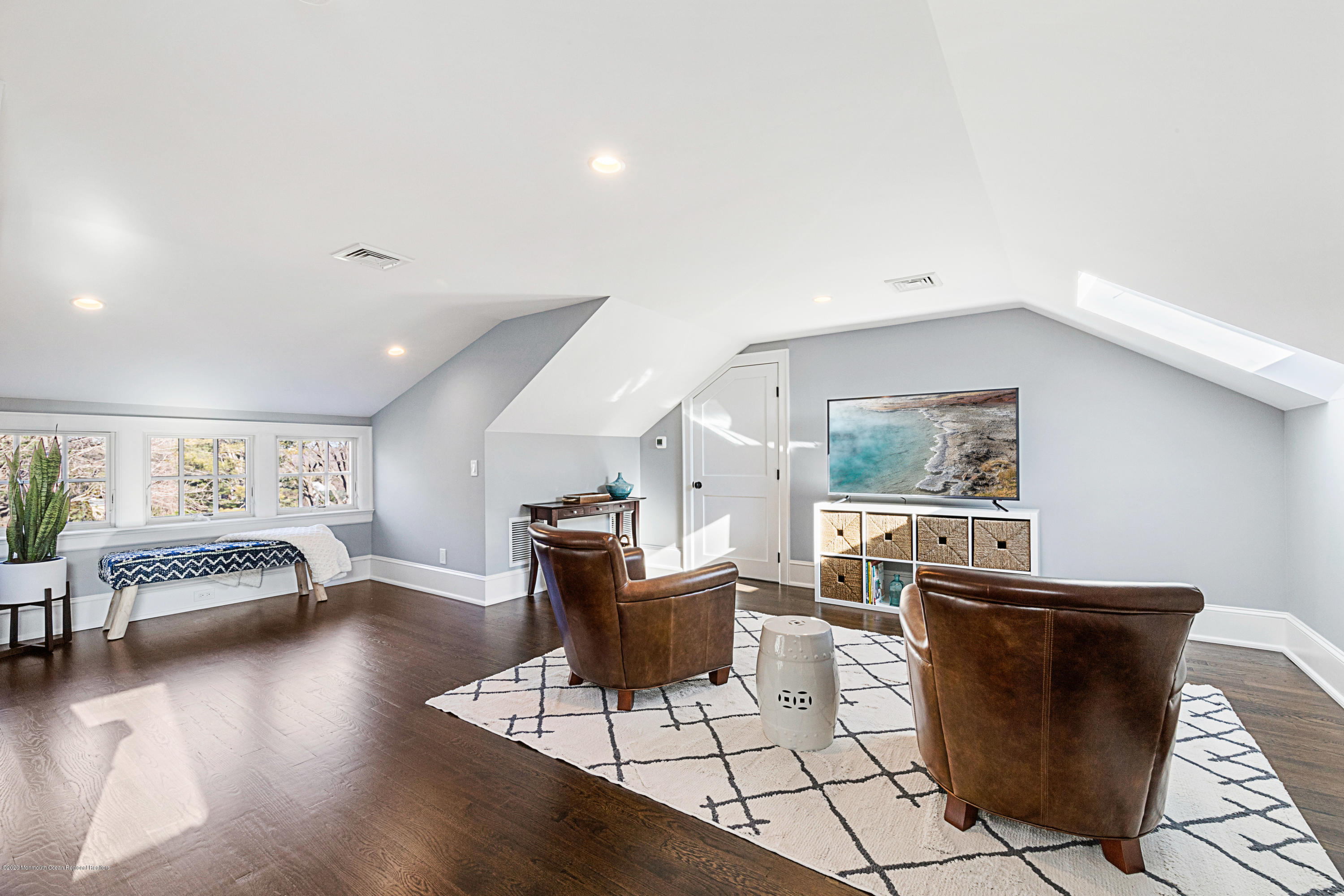 3 Somerset Drive Rumson, NJ 07760 - Photo 38 of 53 3rd floor den