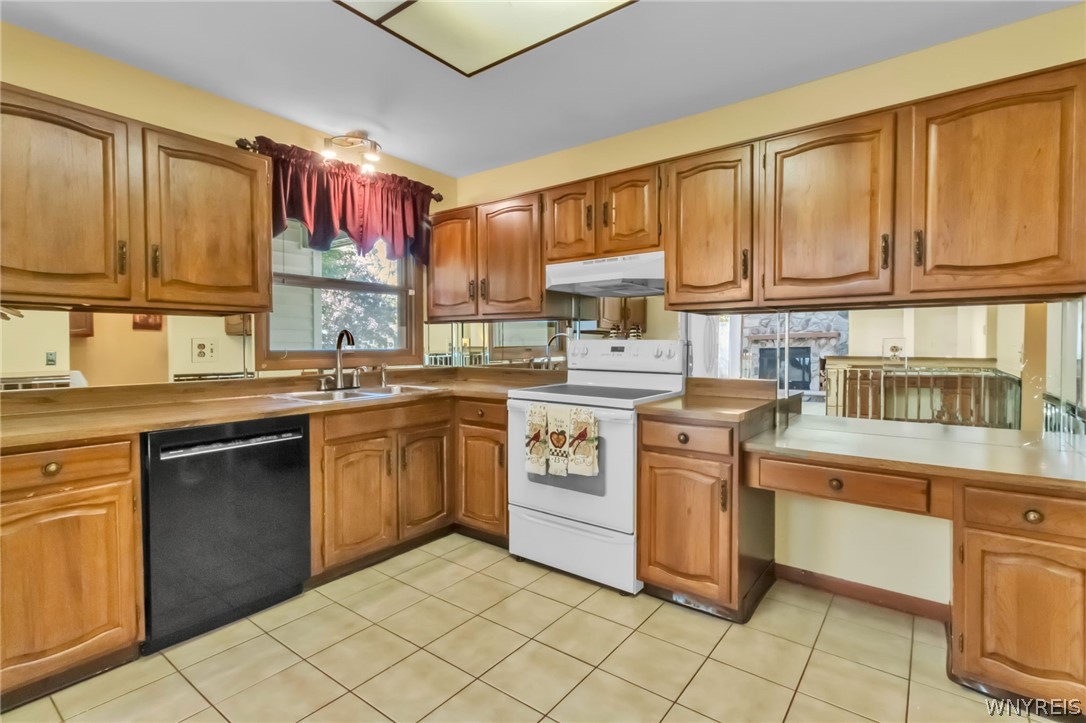 229 Robin Road Amherst, NY 14228 - Photo 11 of 42