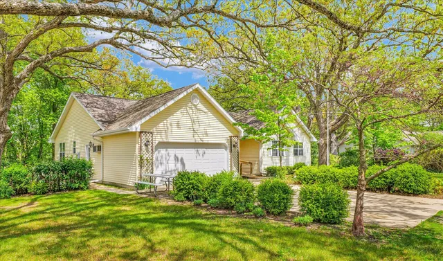 $349,900 | 106 County Road 320 North, Loda, IL 60948