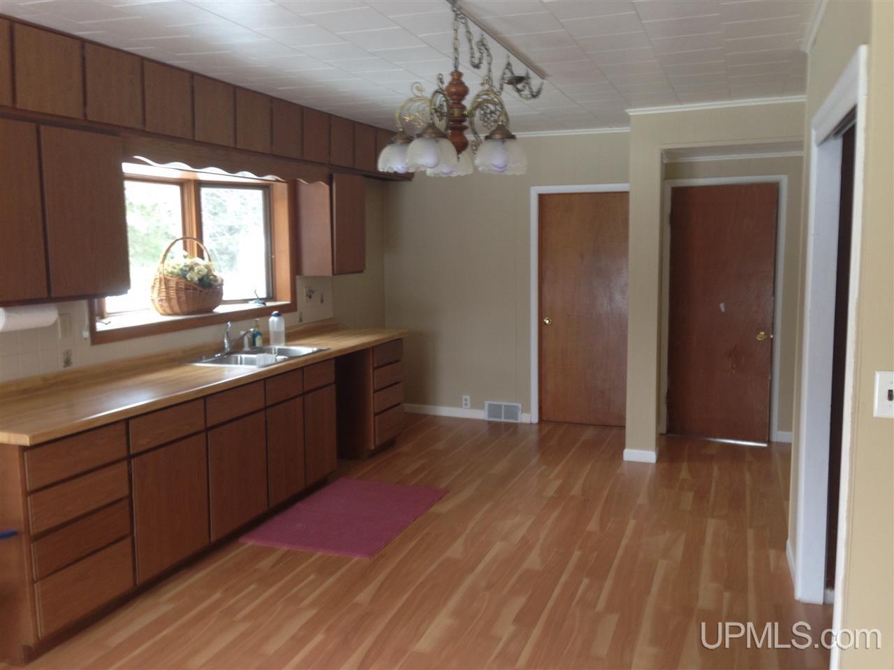 163 Reiman Road Iron River, MI 49935 - Photo 2 of 12