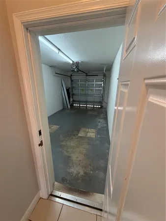 $3,000 | 7401 Palomino Drive, Unit 117, Hollywood, FL 33024