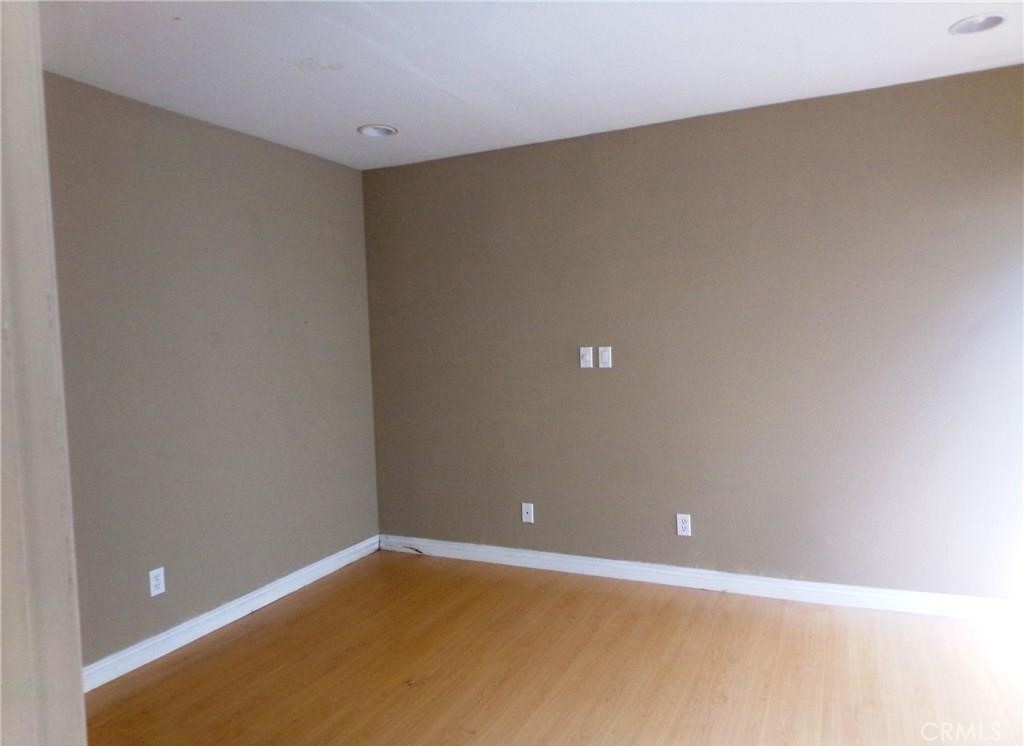 81 Seton Road Irvine, CA 92612 - Photo 13 of 21 Front Bedroom