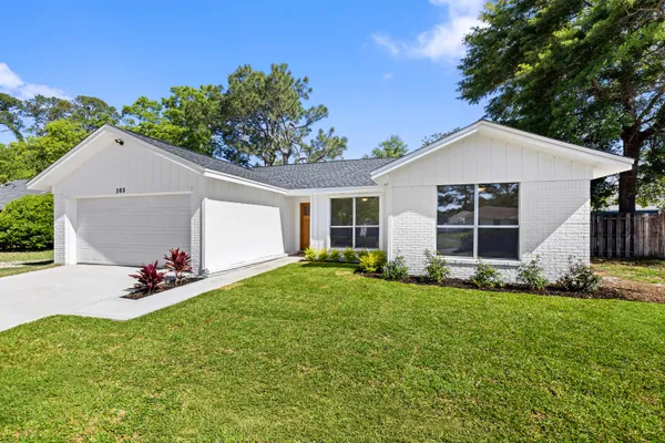 $435,000 | 103 Perdido Circle, Niceville, FL 32578