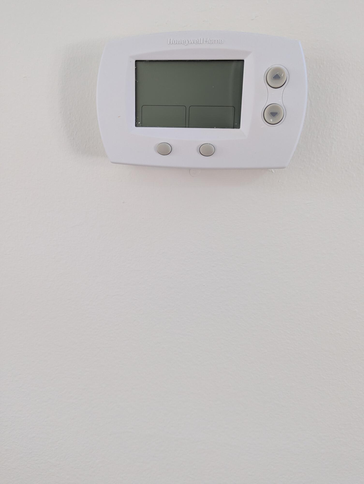 103 Perdido Circle Niceville, FL 32578 - Photo 58 of 71 HONEYWELL DIGITALTHERMOSTAT