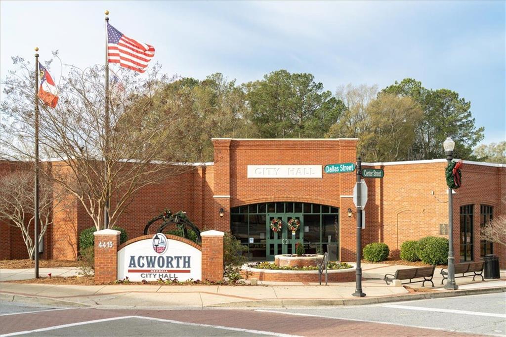 222 Silvercrest Drive Acworth, GA 30101 - Photo 56 of 61 a view of a building with a street