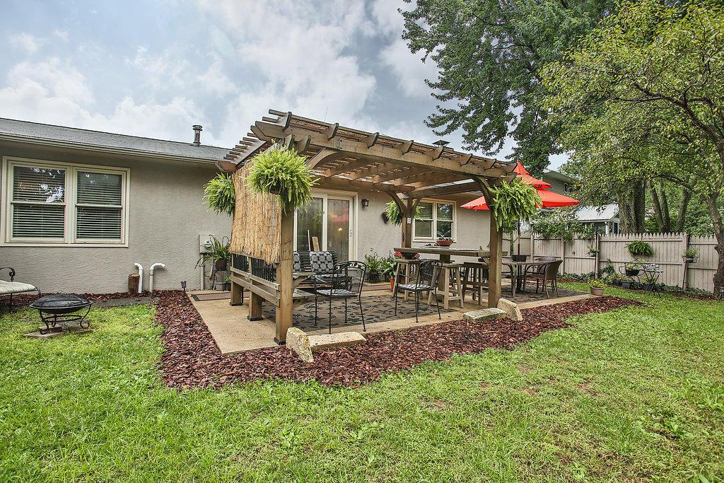 443 Tresham Road Columbus, OH 43230 - Photo 3 of 29 Gallery Image 3