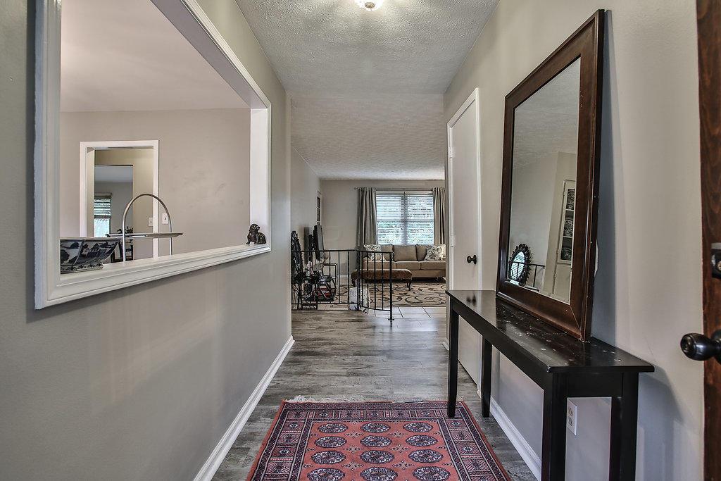 443 Tresham Road Columbus, OH 43230 - Photo 8 of 29 Gallery Image 8