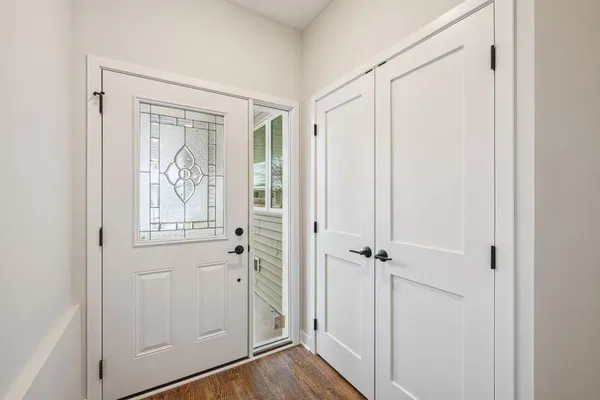 $368,800 | 190 Morning Drive, Mayer, MN 55360