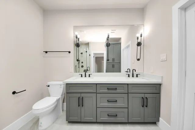 $2,350 | 6320 Milwee Street, Unit A, Houston, TX 77092