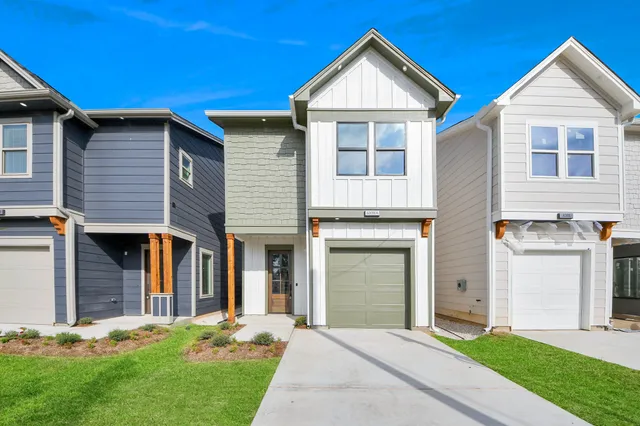 $2,350 | 6320 Milwee Street, Unit A, Houston, TX 77092