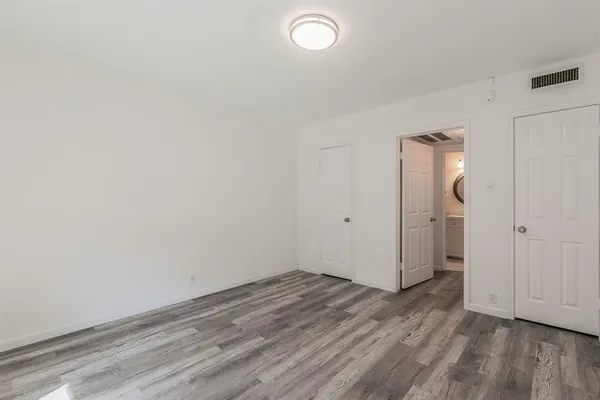 $165,000 | 7814 Meadow Park Drive, Unit 220, Dallas, TX 75230