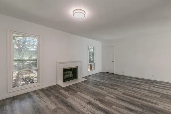 $165,000 | 7814 Meadow Park Drive, Unit 220, Dallas, TX 75230