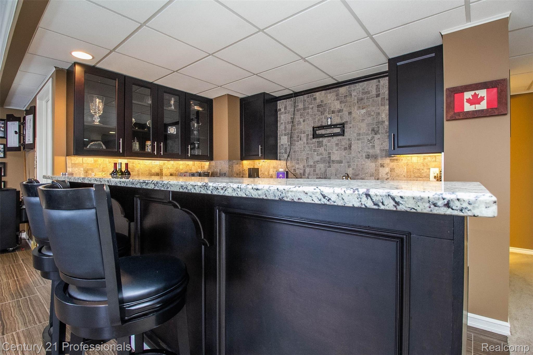 5374 Keswick Court Rochester, MI 48306 - Photo 33 of 40 55.jpg