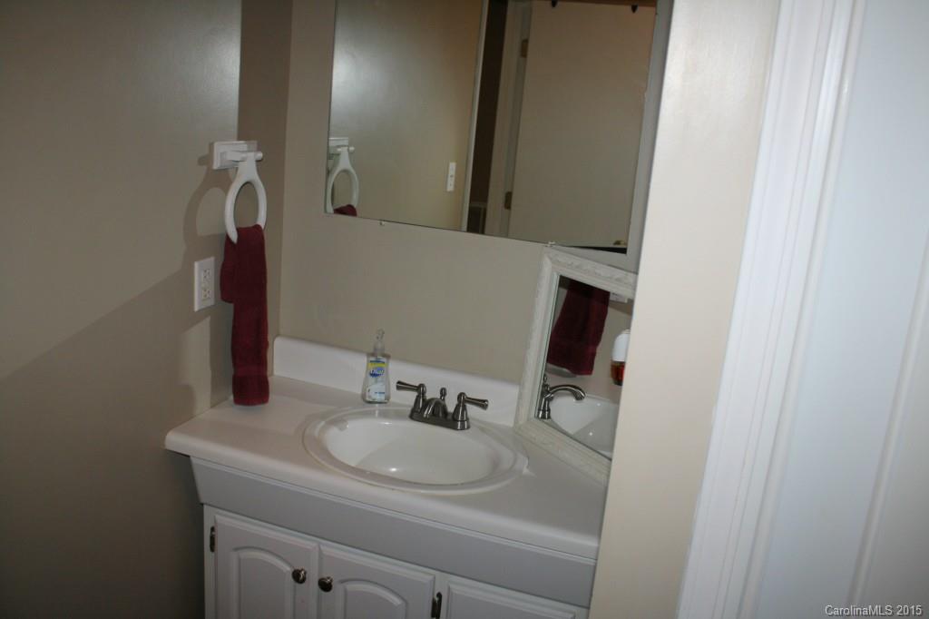 3310 Gordon Road York, SC 29745 - Photo 13 of 24 Gallery Image 13