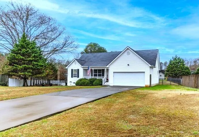$269,900 | 34 Winter Lane, LaFayette, GA 30728