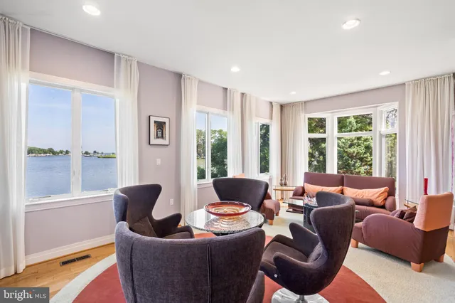 $1,295,000 | 141 Winchester Avenue, Grasonville, MD 21638