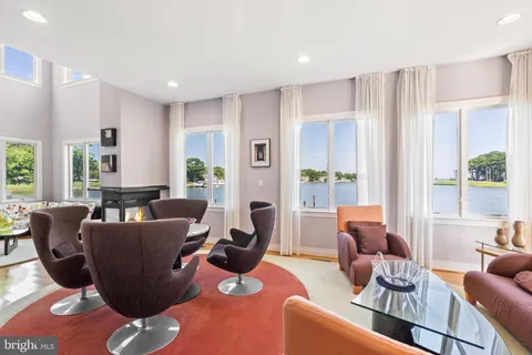 $1,295,000 | 141 Winchester Avenue, Grasonville, MD 21638