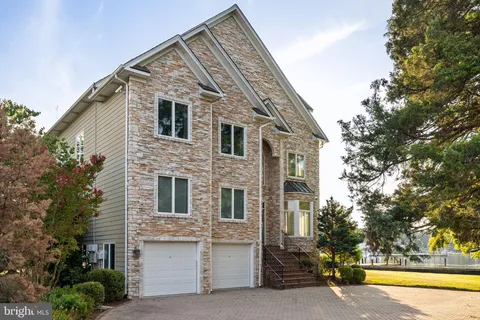 $1,295,000 | 141 Winchester Avenue, Grasonville, MD 21638