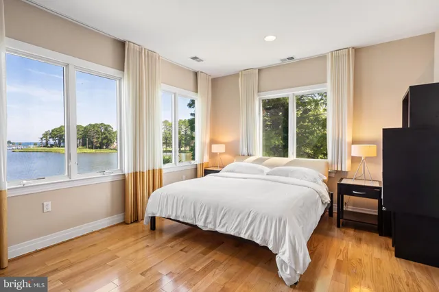 $1,295,000 | 141 Winchester Avenue, Grasonville, MD 21638