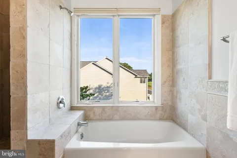 $1,295,000 | 141 Winchester Avenue, Grasonville, MD 21638