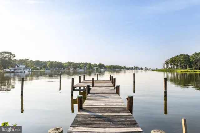 $1,295,000 | 141 Winchester Avenue, Grasonville, MD 21638