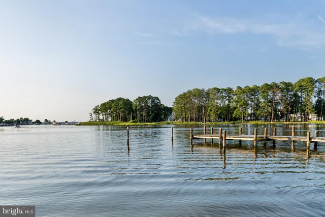 $1,295,000 | 141 Winchester Avenue, Grasonville, MD 21638