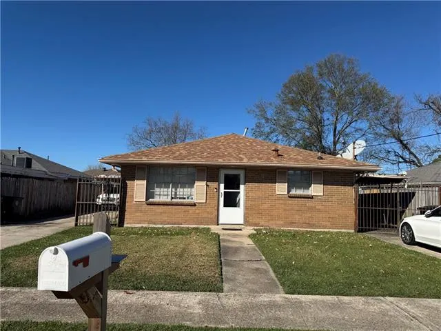 $180,000 | 8631-33 Dinkins Street, New Orleans, LA 70127