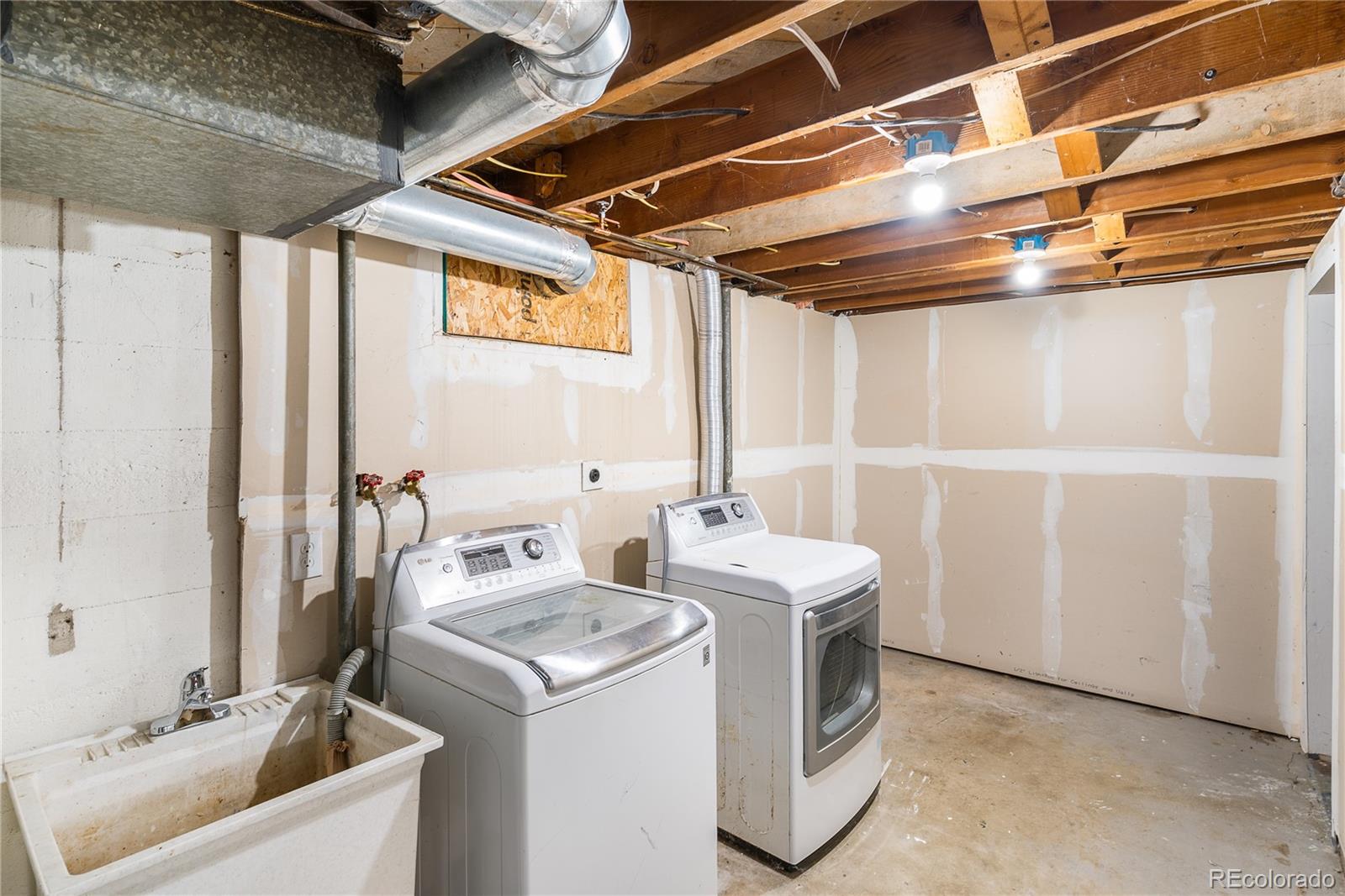 5360 Johnson Street Arvada, CO 80002 - Photo 26 of 38