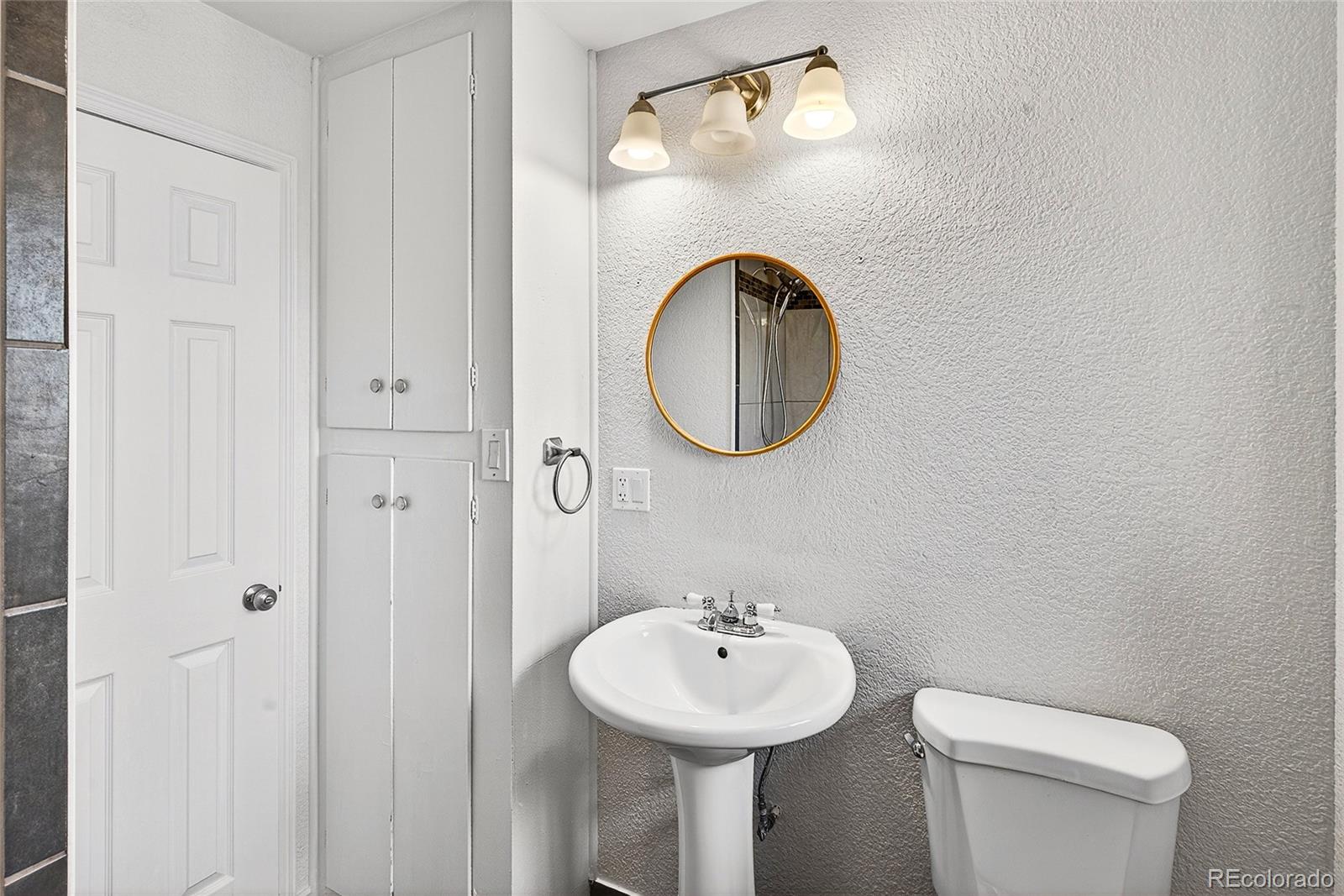 5360 Johnson Street Arvada, CO 80002 - Photo 10 of 38