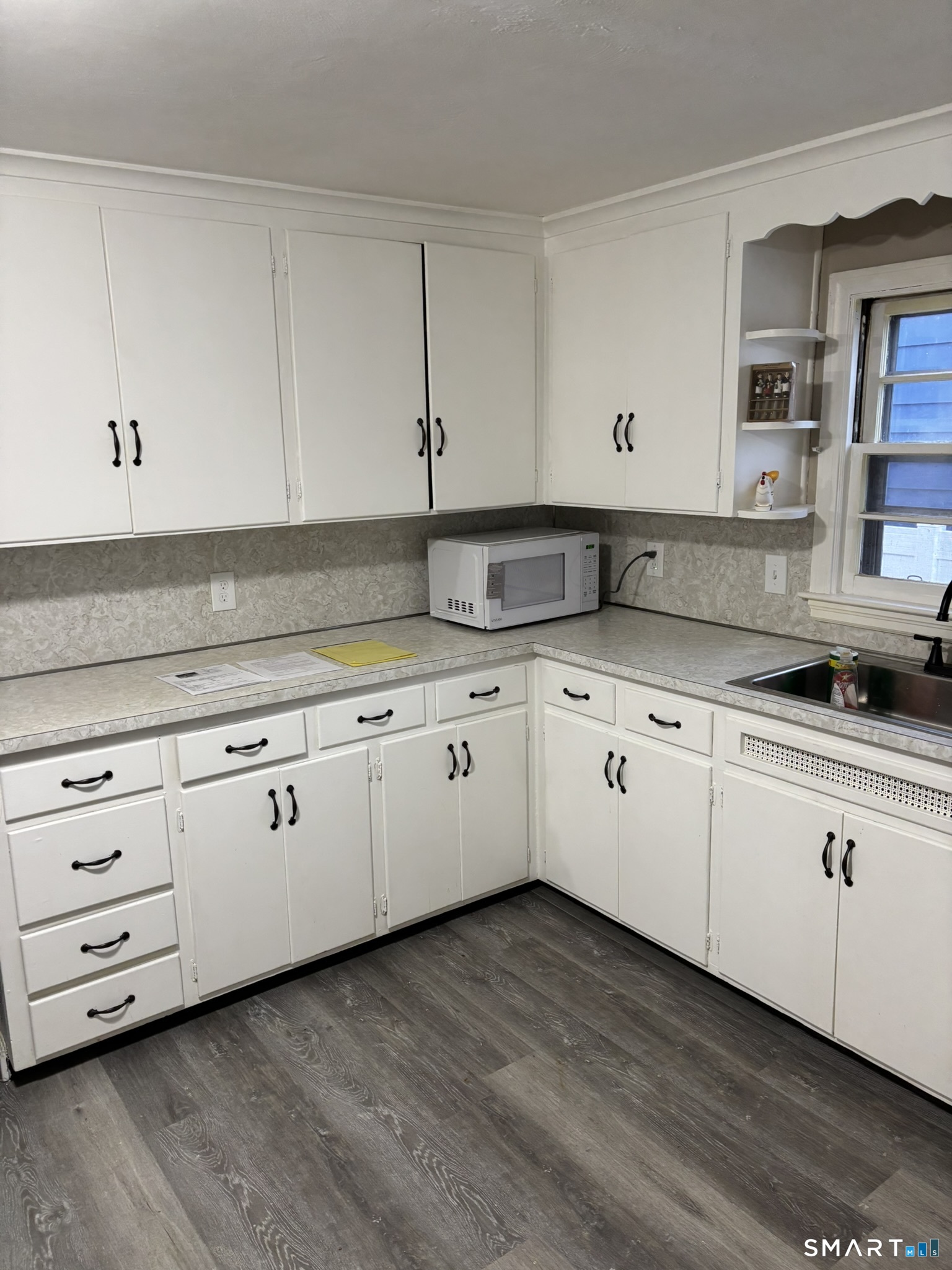 166 George Street Hartford, CT 06114 - Photo 28 of 29