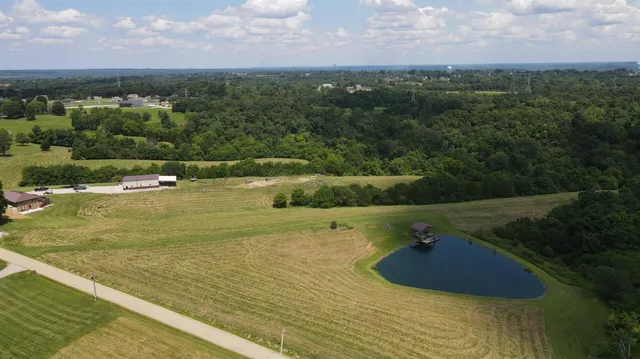 $899,900 | 17404 Church Road, Lawrenceburg, IN 47025