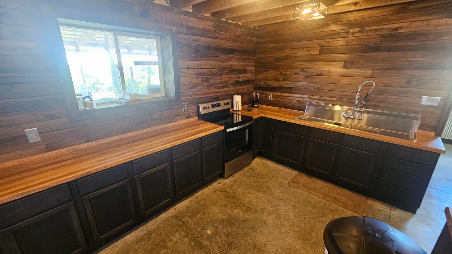 17404 Church Road Lawrenceburg, IN 47025 - Photo 9 of 59