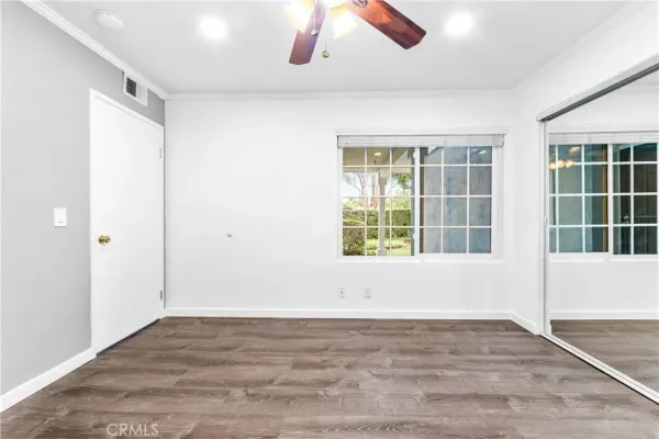 an empty room with windows