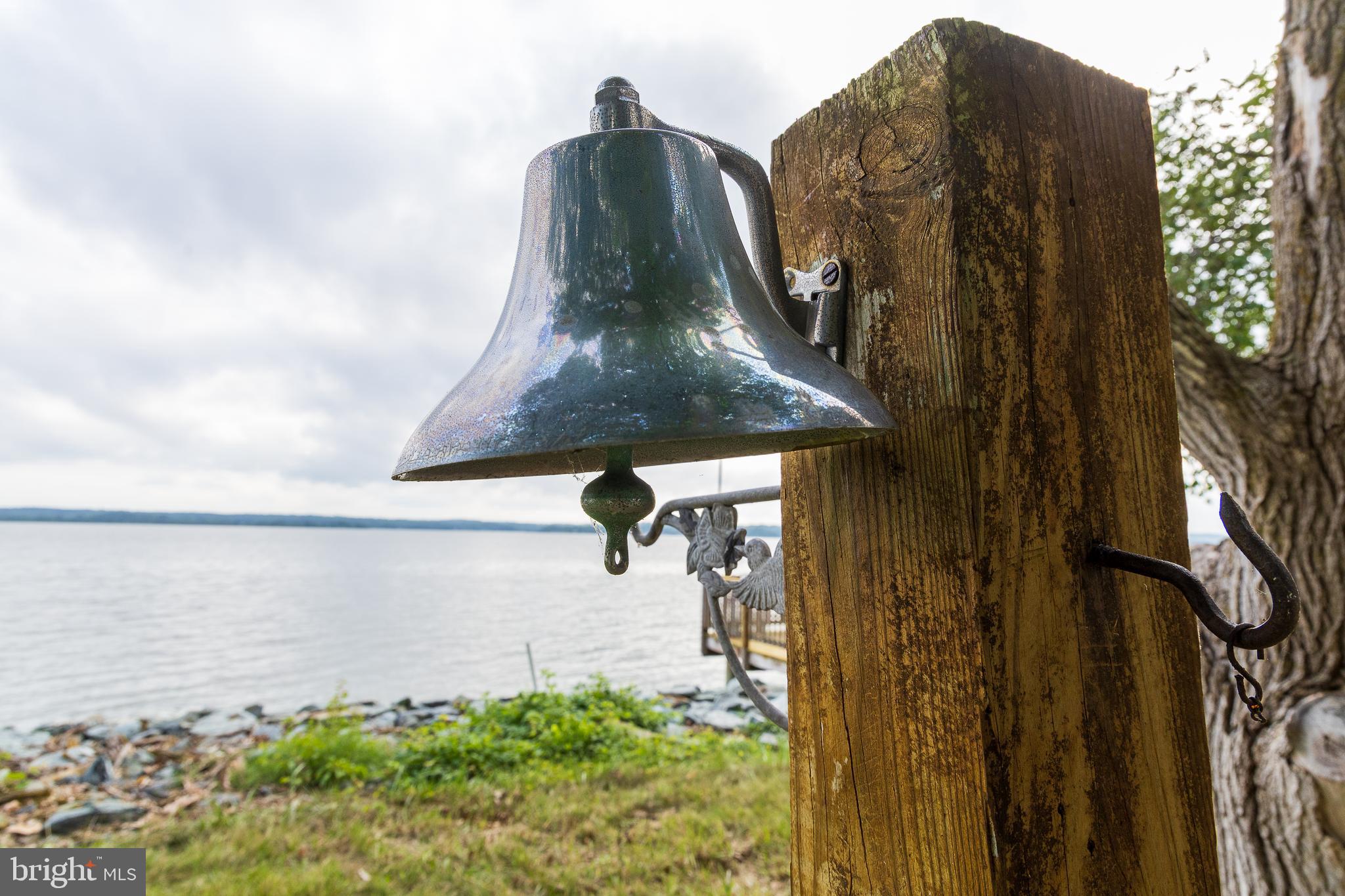 6225 Sandy Point Road Prince Frederick, MD 20678 - Photo 15 of 45 a view of a garden