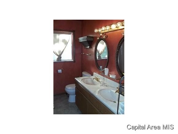 17 Amherst Drive Springfield, IL 62702 - Photo 10 of 22