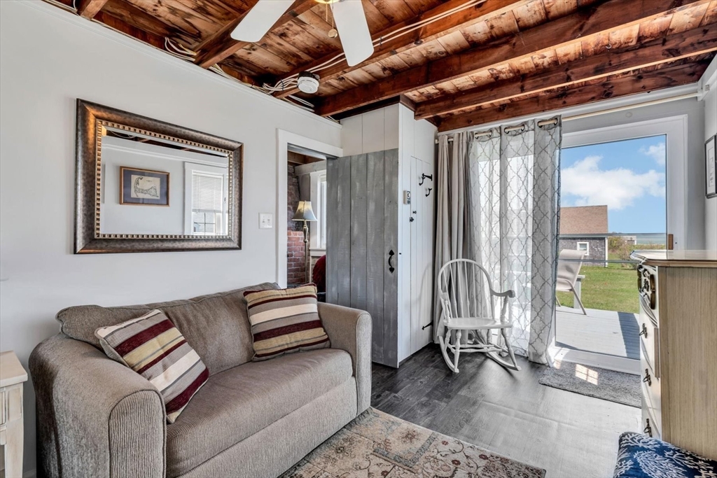 12 Van Duzer Road, Unit 8 Barnstable, MA 02675 - Photo 15 of 40