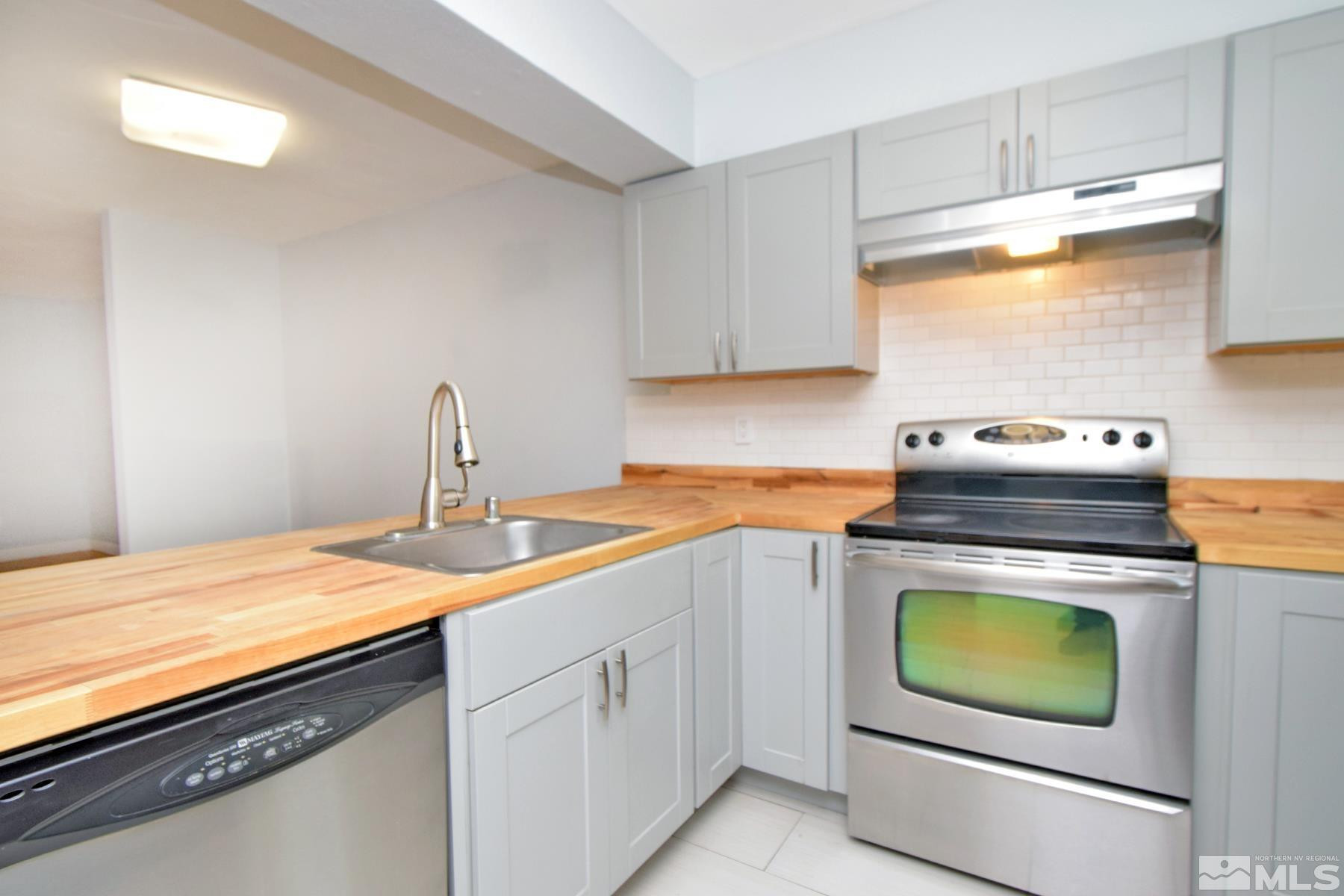 3230 Wedekind Road, Unit 59 Sparks, NV 89431 - Photo 4 of 30 Photo 4