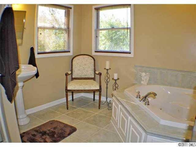 5018 Ritchie Road, Unit 3 Lincolnton, NC 28092 - Photo 14 of 16 Gallery Image 14