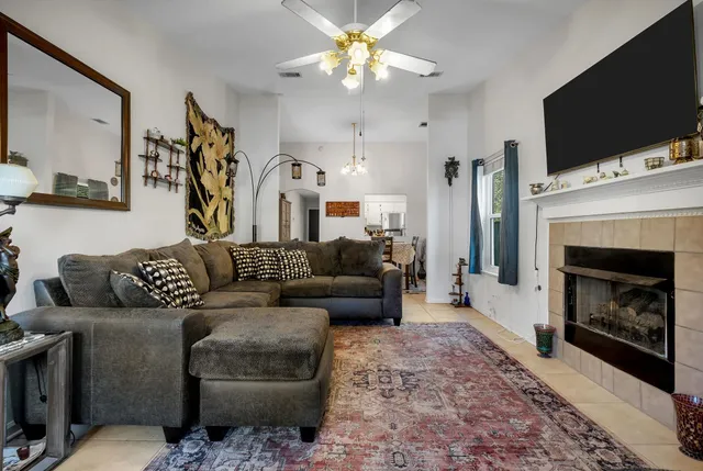 $179,900 | 4193 Mission Trace Boulevard, Tallahassee, FL 32303