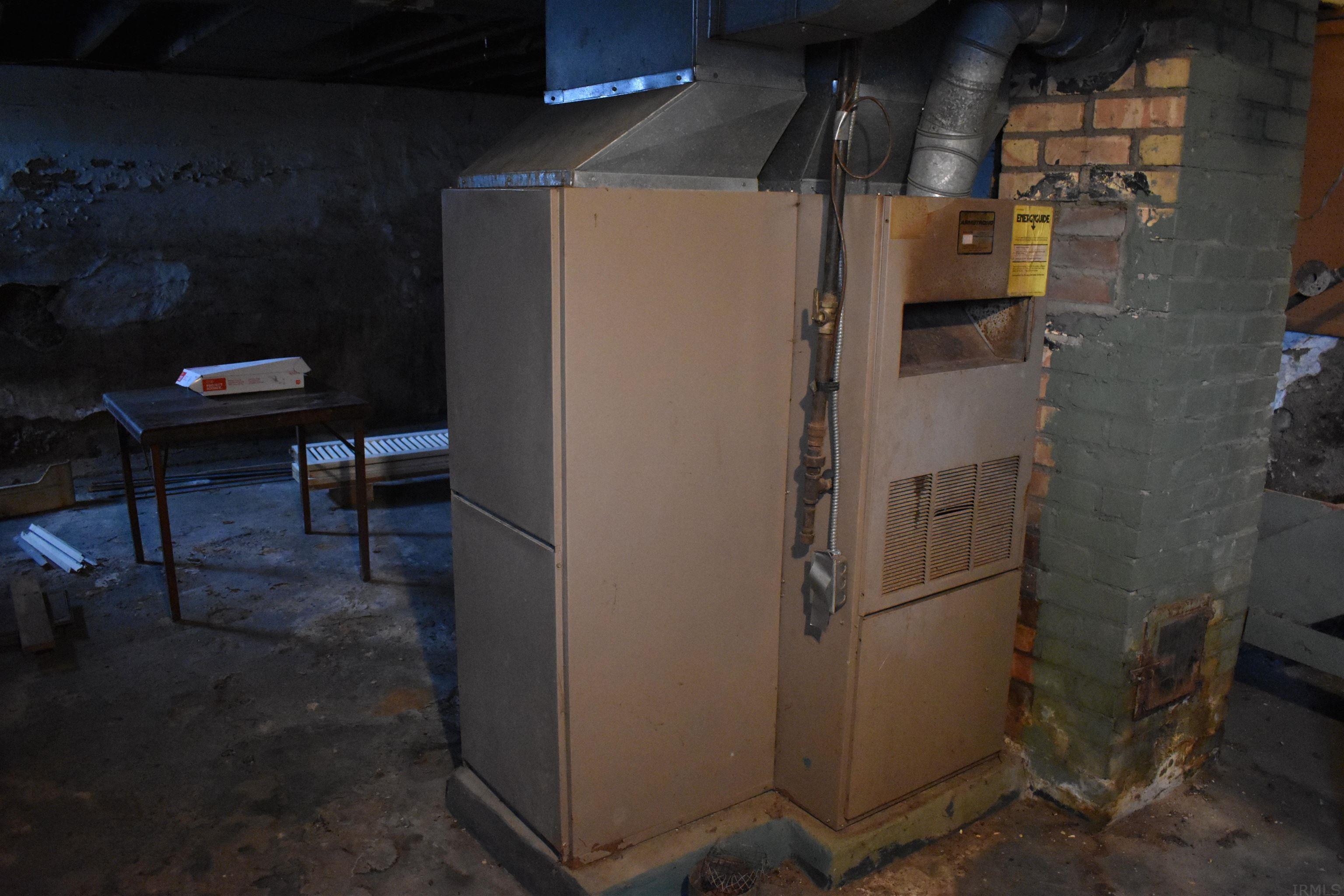 10811 Coldwater Road Fort Wayne, IN 46845 - Photo 22 of 36 Gallery Image 22