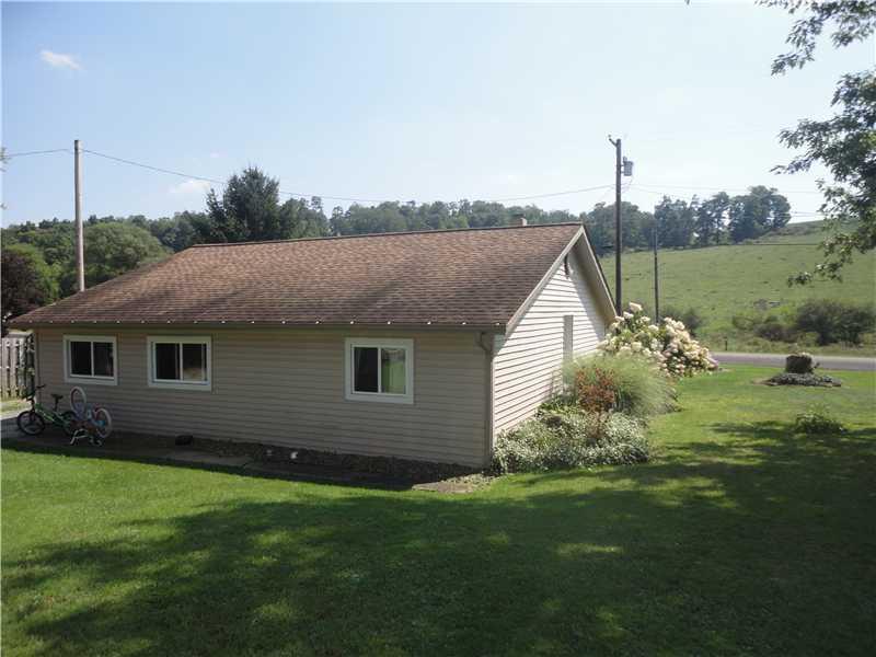 148 Swamp Run Road Butler, PA 16001 - Photo 19 of 23 Exterior Back.