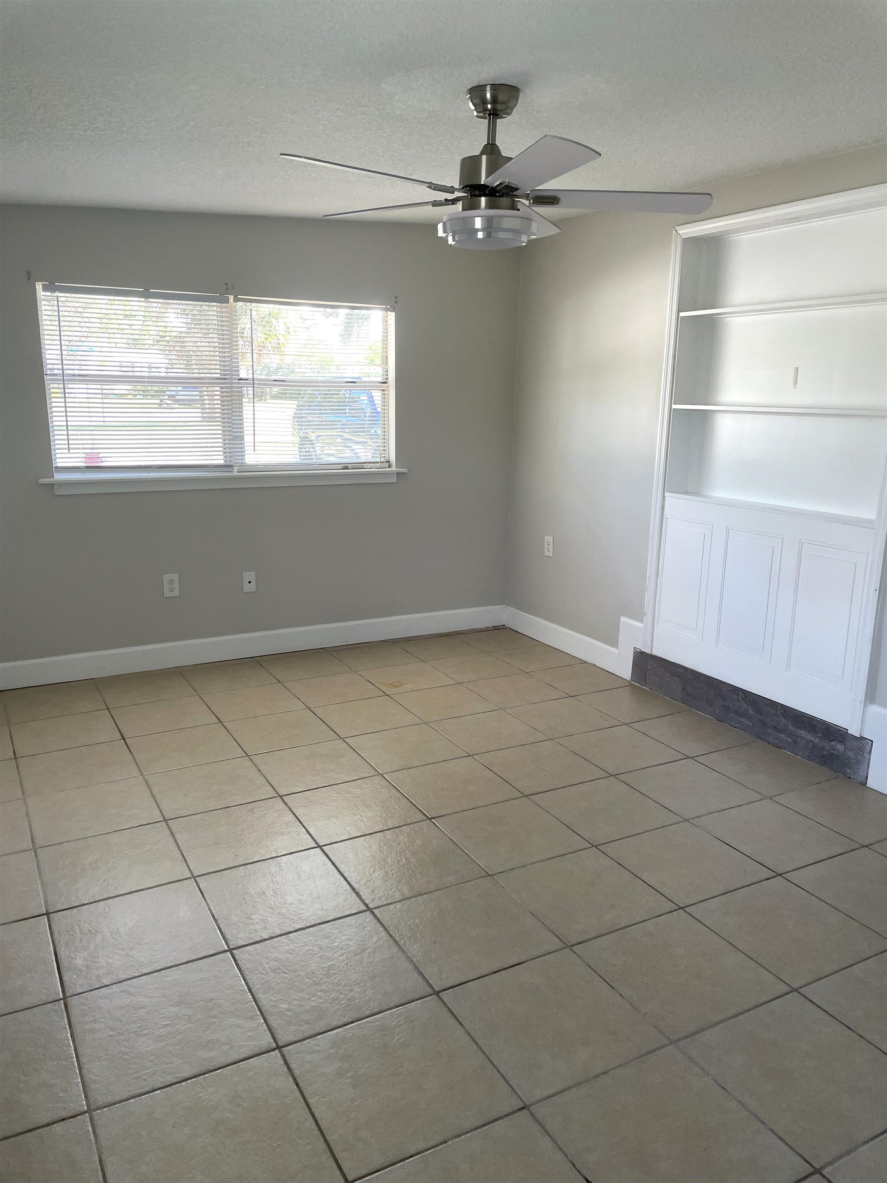101 Flagler Boulevard, Unit A St. Augustine, FL 32080 - Photo 13 of 19 a view of an empty room with a window