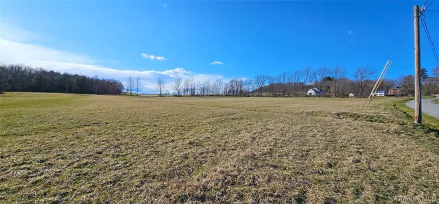 a view of an outdoor space and a yard