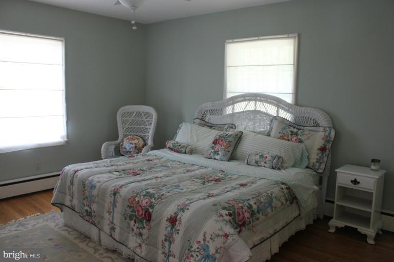 8101 Bayside Drive Pasadena, MD 21122 - Photo 3 of 25 Bedroom
