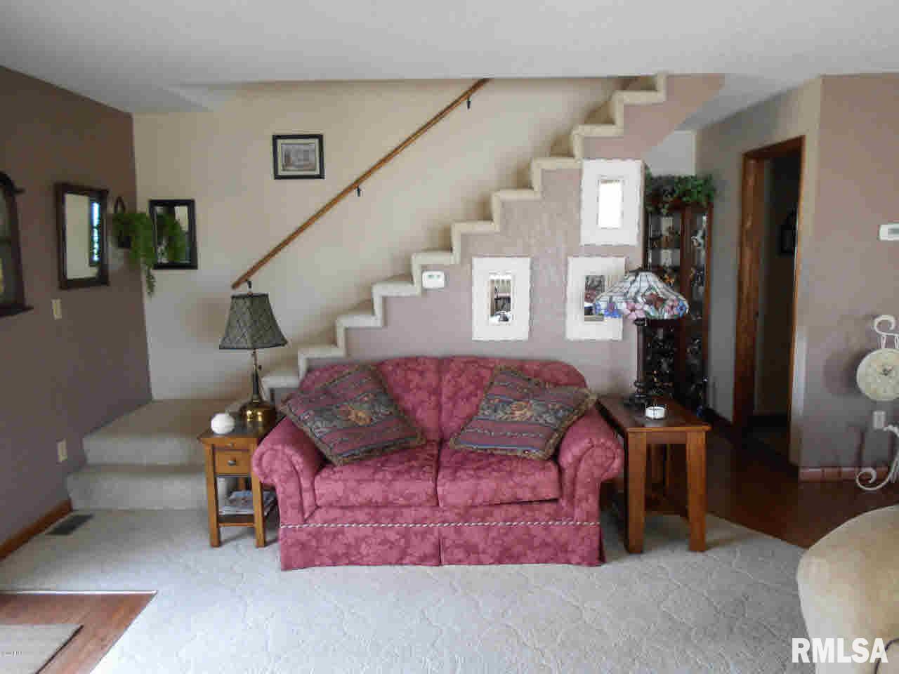 305 Hemlock Lane Flora, IL 62839 - Photo 27 of 50 Gallery Image 27