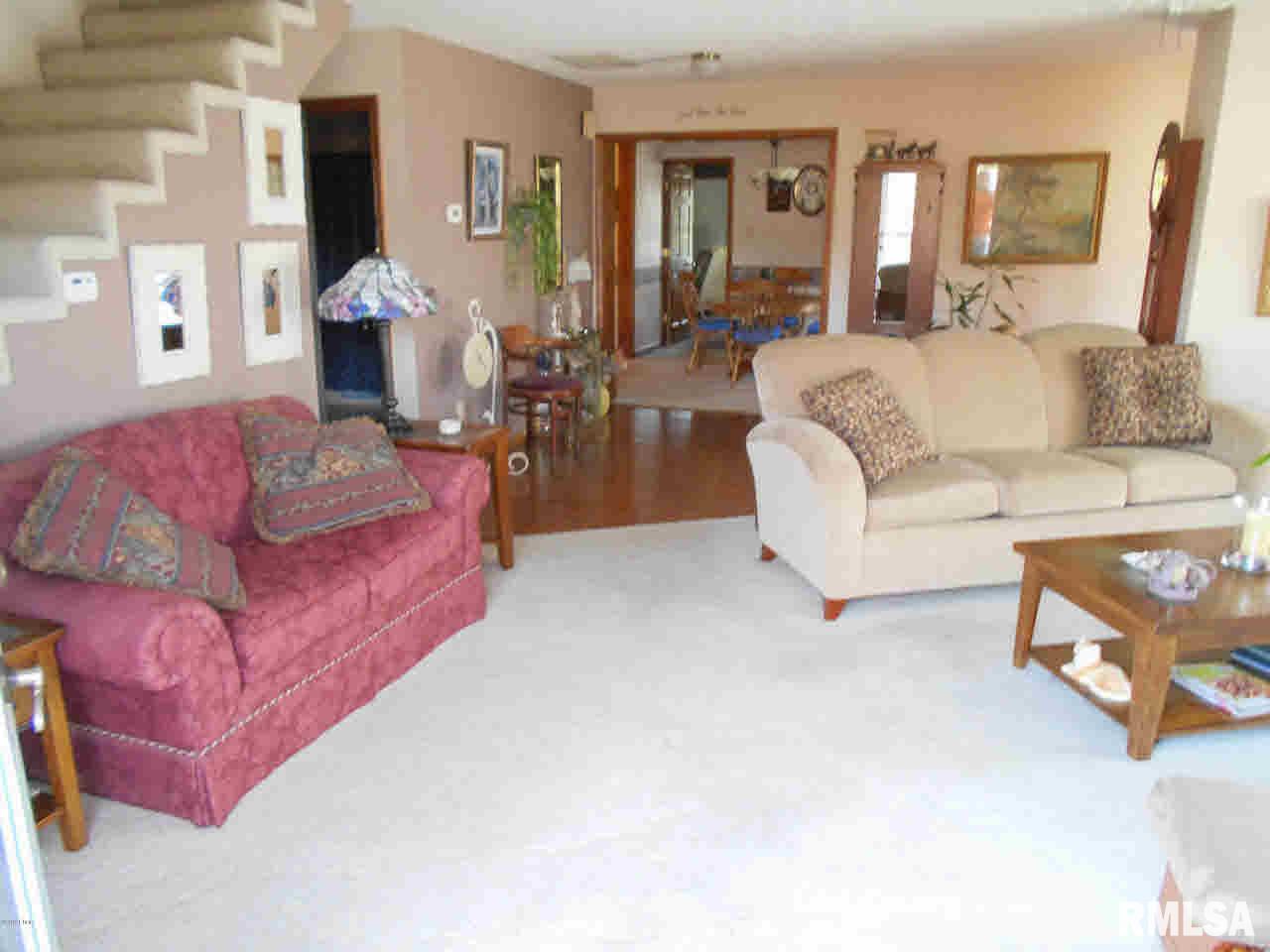305 Hemlock Lane Flora, IL 62839 - Photo 28 of 50 Gallery Image 28