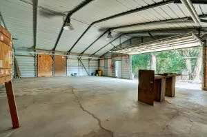 $699,900 | 201 County Road 577, Englewood, TN 37329